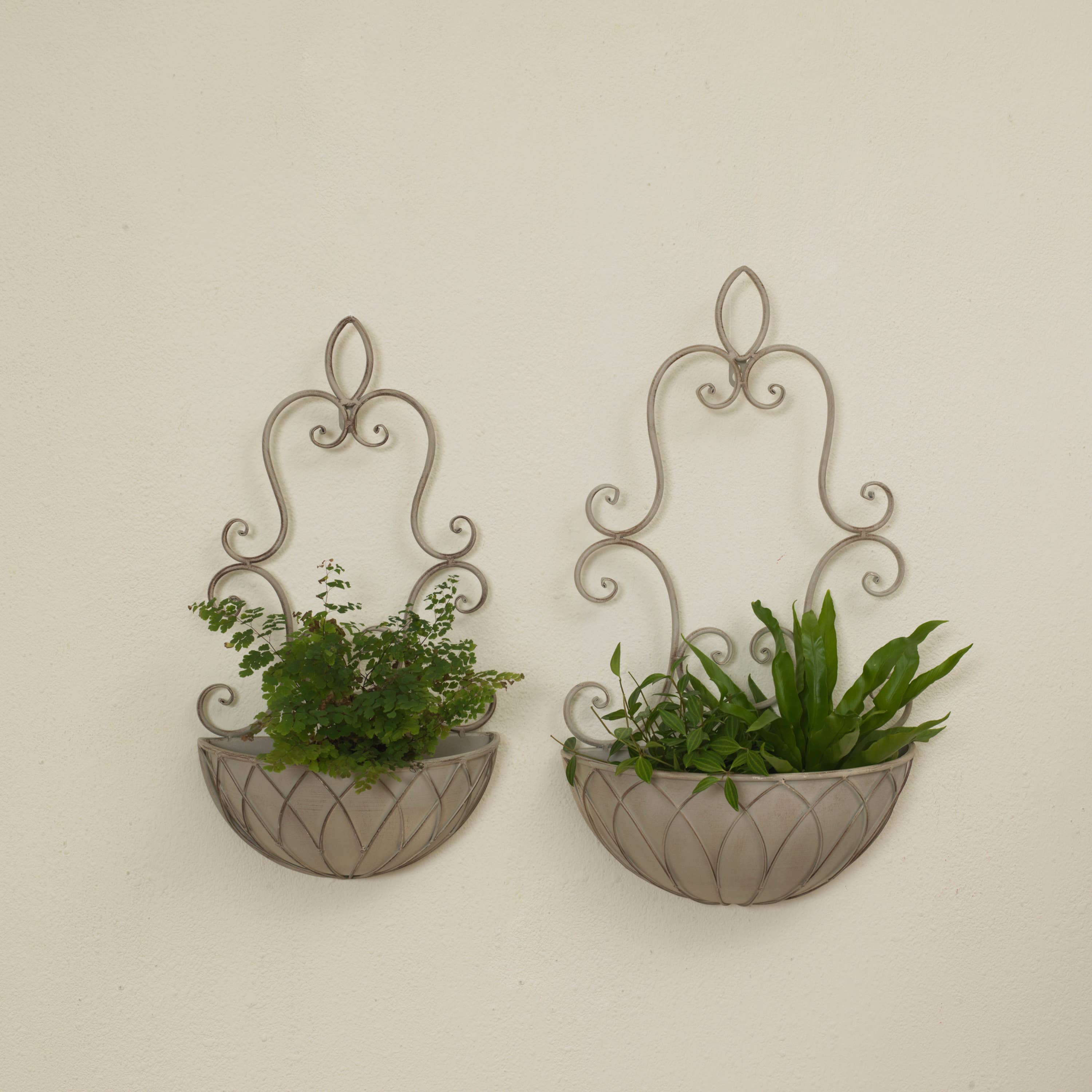 Promo S/2 Metal Wall Hanging Plant Baskets, Lg is 23.2"H (UP
